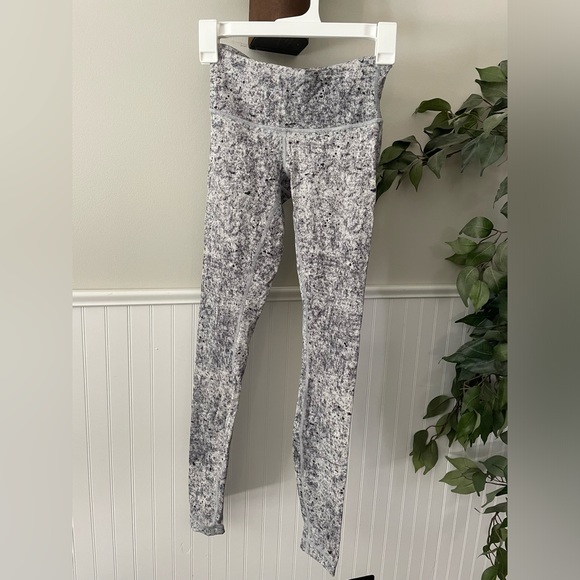 lululemon athletica Pants - Marble print Lululemon Leggings